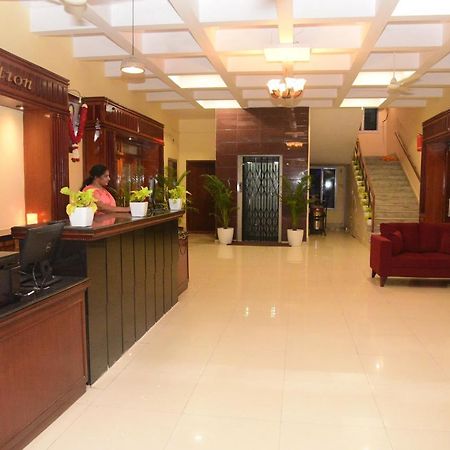 Hotel Vijaya Residency Anakāpalle Exterior photo