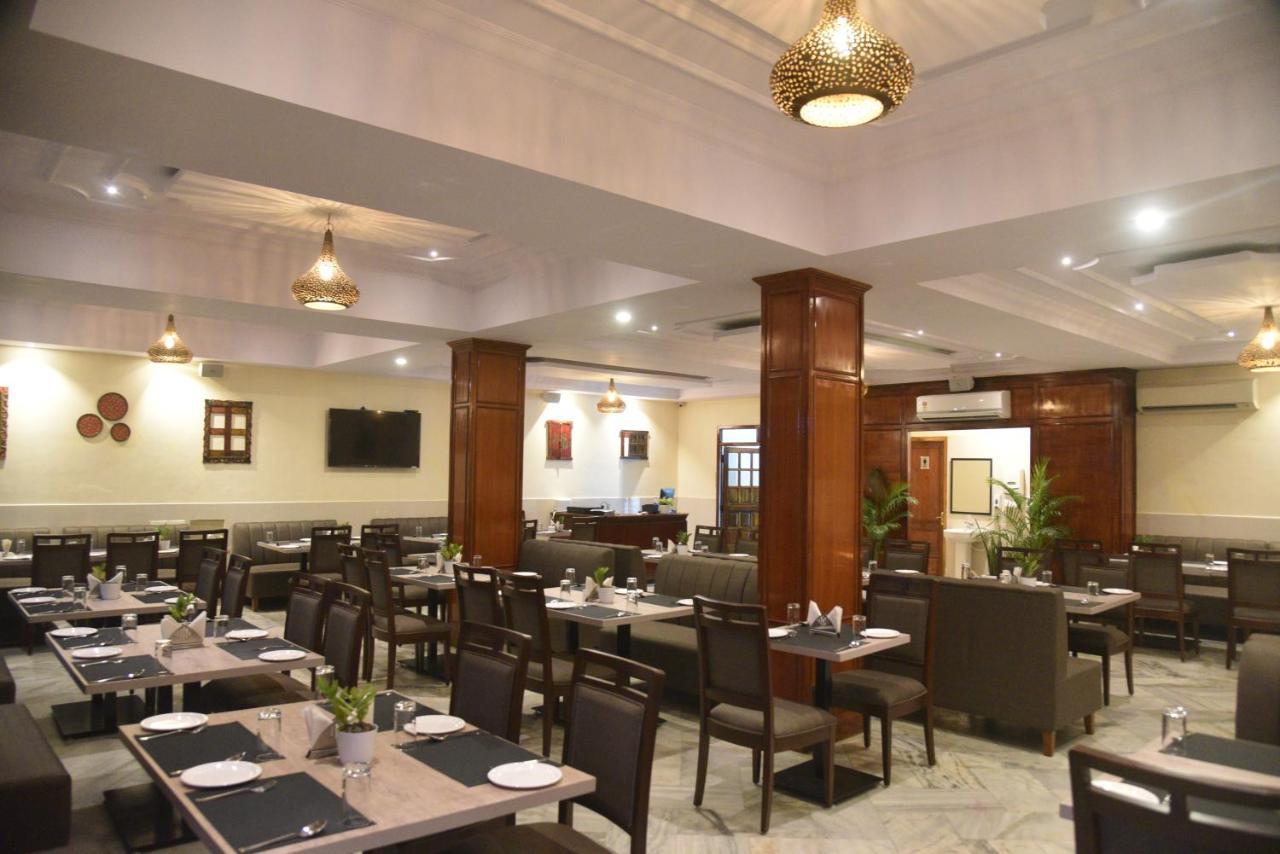 Hotel Vijaya Residency Anakāpalle Exterior photo